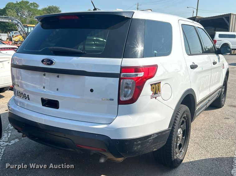 image for item MG9989 2013 Ford Explorer Police Interceptor  SUV