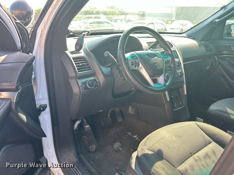 image for item MG9989 2013 Ford Explorer Police Interceptor  SUV