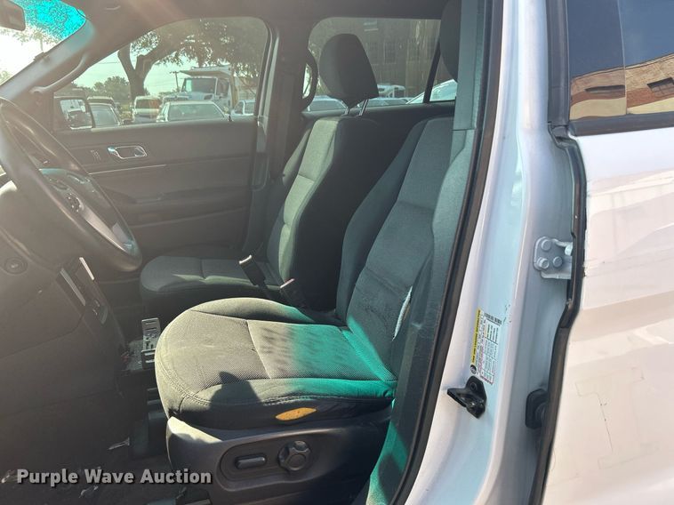 image for item MG9989 2013 Ford Explorer Police Interceptor  SUV