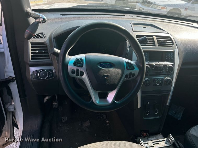 image for item MG9989 2013 Ford Explorer Police Interceptor  SUV