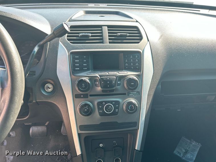 image for item MG9989 2013 Ford Explorer Police Interceptor  SUV