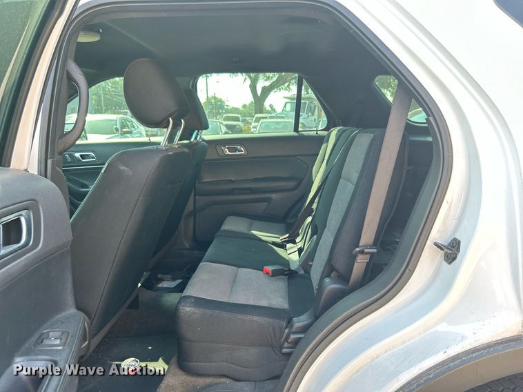 image for item MG9989 2013 Ford Explorer Police Interceptor  SUV