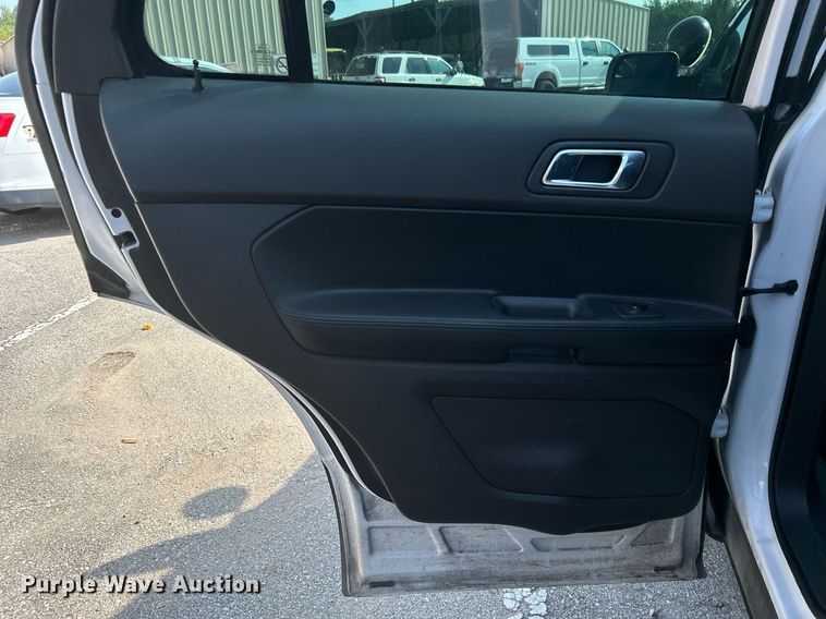 image for item MG9989 2013 Ford Explorer Police Interceptor  SUV