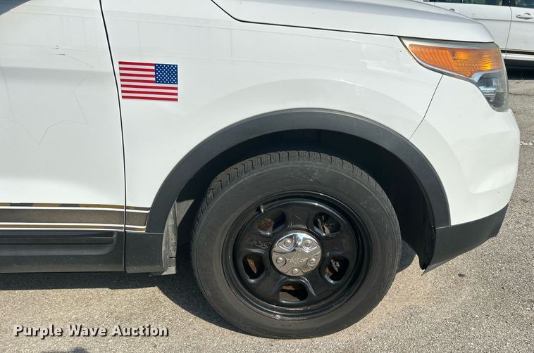 image for item MG9989 2013 Ford Explorer Police Interceptor  SUV