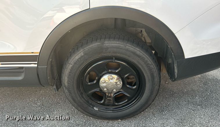 image for item MG9989 2013 Ford Explorer Police Interceptor  SUV