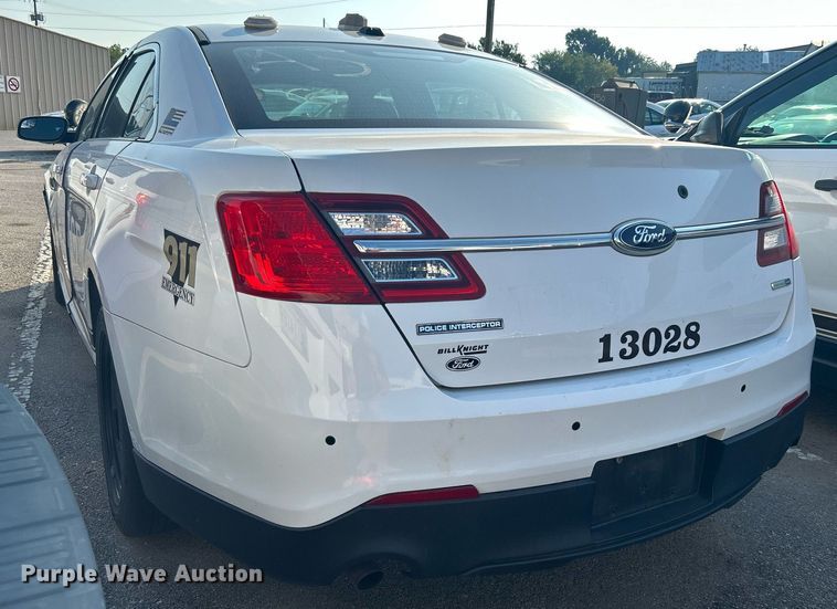 image for item MG9990 2013 Ford Taurus Police Interceptor