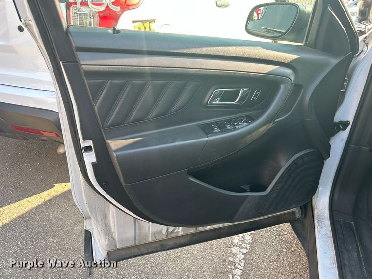 image for item MG9990 2013 Ford Taurus Police Interceptor