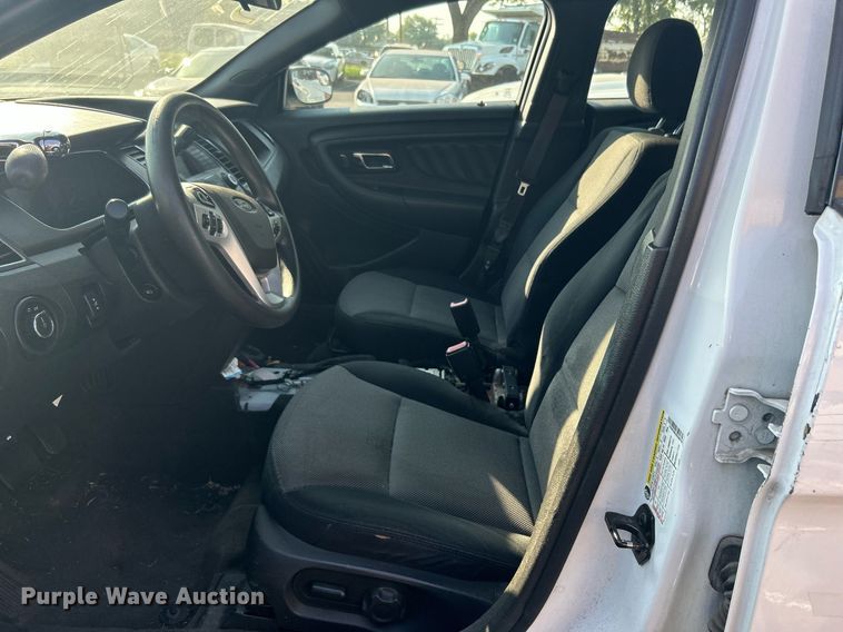 image for item MG9990 2013 Ford Taurus Police Interceptor