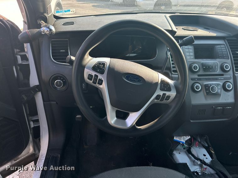 image for item MG9990 2013 Ford Taurus Police Interceptor