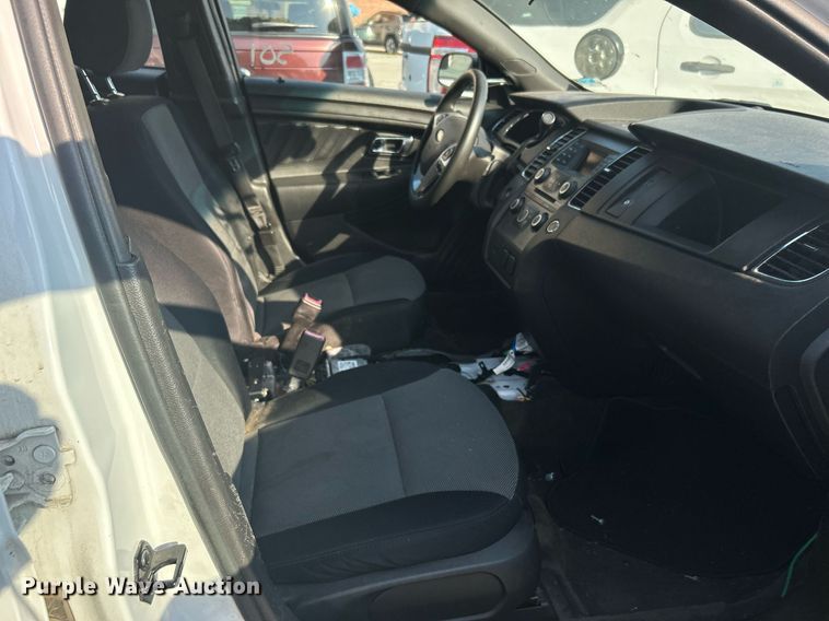 image for item MG9990 2013 Ford Taurus Police Interceptor