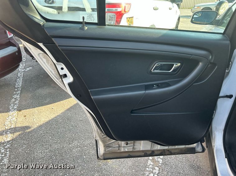 image for item MG9990 2013 Ford Taurus Police Interceptor