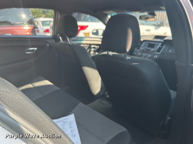 image for item MG9990 2013 Ford Taurus Police Interceptor