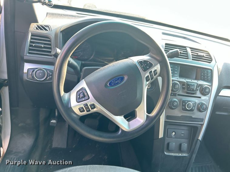 image for item MG9991 2013 Ford Explorer Police Interceptor  SUV