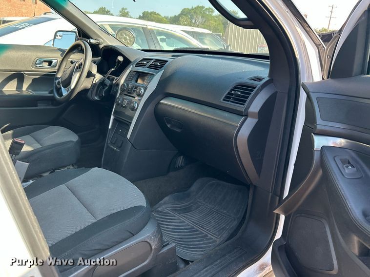 image for item MG9991 2013 Ford Explorer Police Interceptor  SUV