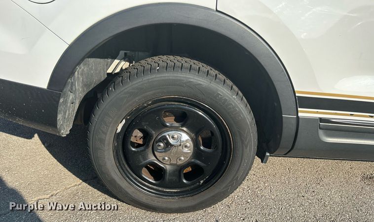 image for item MG9991 2013 Ford Explorer Police Interceptor  SUV