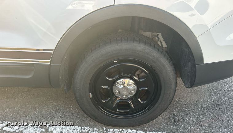 image for item MG9991 2013 Ford Explorer Police Interceptor  SUV