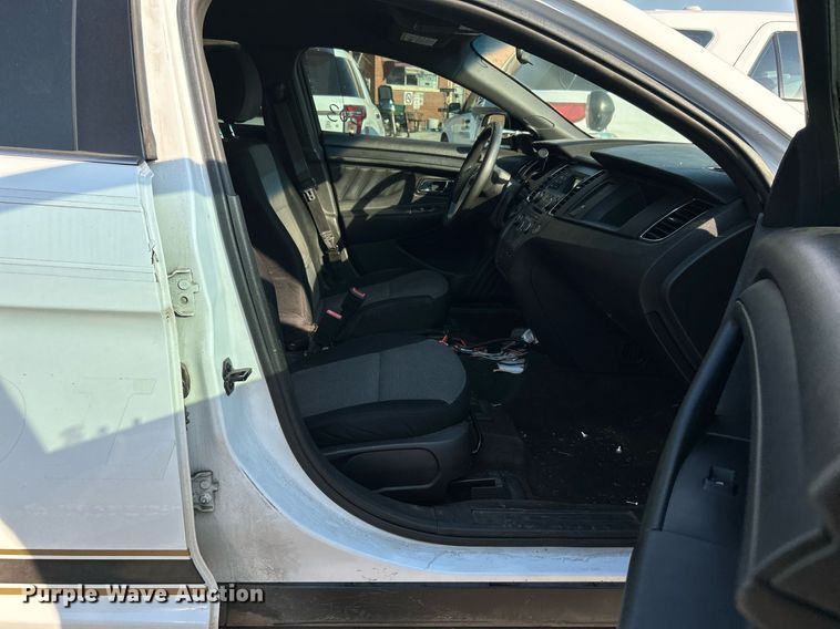 image for item MG9992 2014 Ford Taurus Police Interceptor