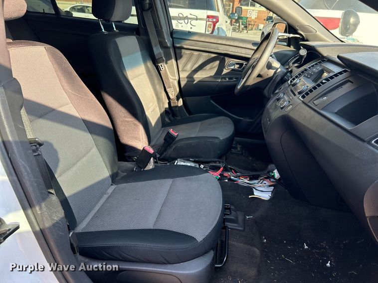 image for item MG9992 2014 Ford Taurus Police Interceptor