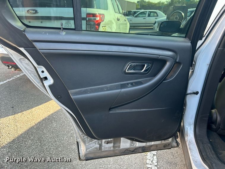 image for item MG9992 2014 Ford Taurus Police Interceptor