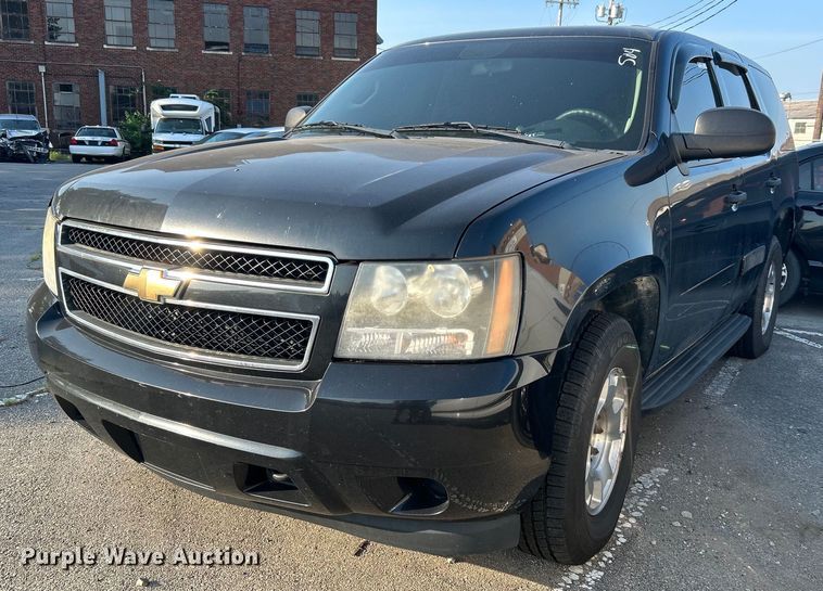 image for item MG9993 2011 Chevrolet Tahoe Police  SUV