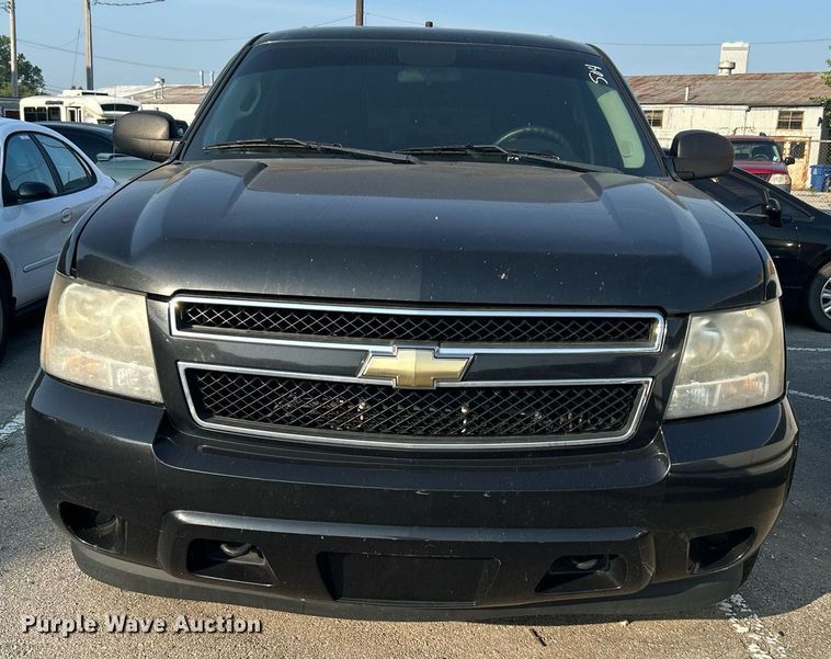 image for item MG9993 2011 Chevrolet Tahoe Police  SUV