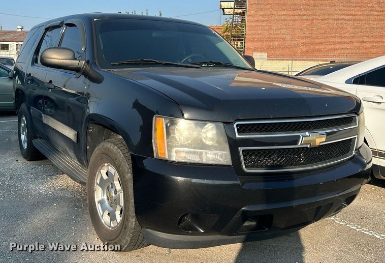 image for item MG9993 2011 Chevrolet Tahoe Police  SUV