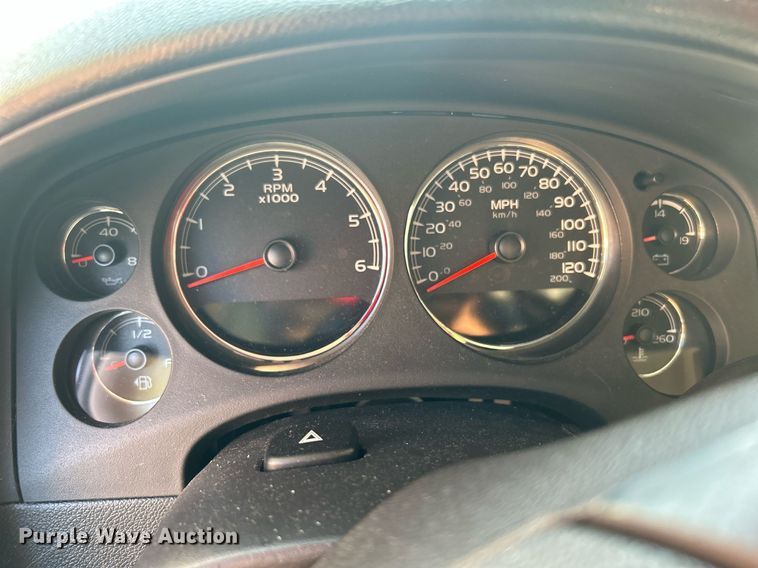 image for item MG9993 2011 Chevrolet Tahoe Police  SUV