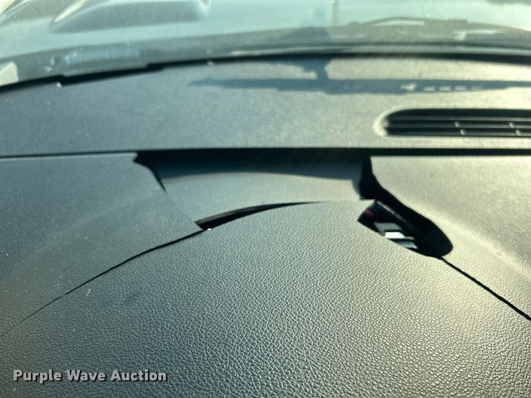 image for item MG9993 2011 Chevrolet Tahoe Police  SUV