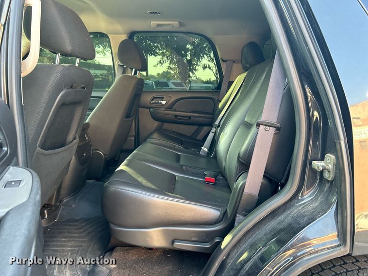 image for item MG9993 2011 Chevrolet Tahoe Police  SUV