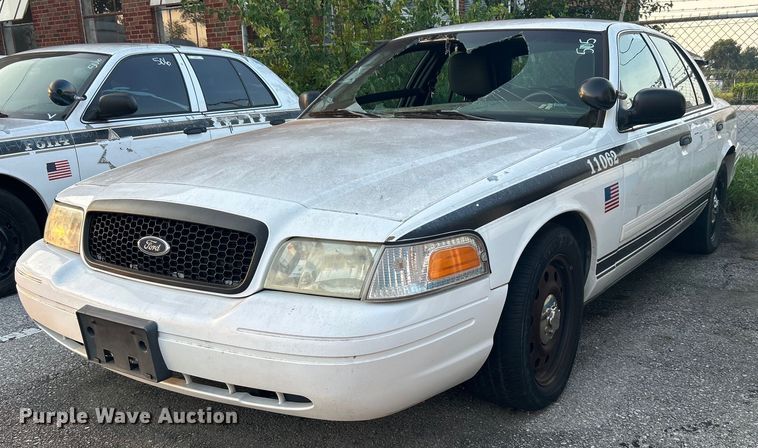 image for item MG9994 2011 Ford Crown Victoria Police Interceptor