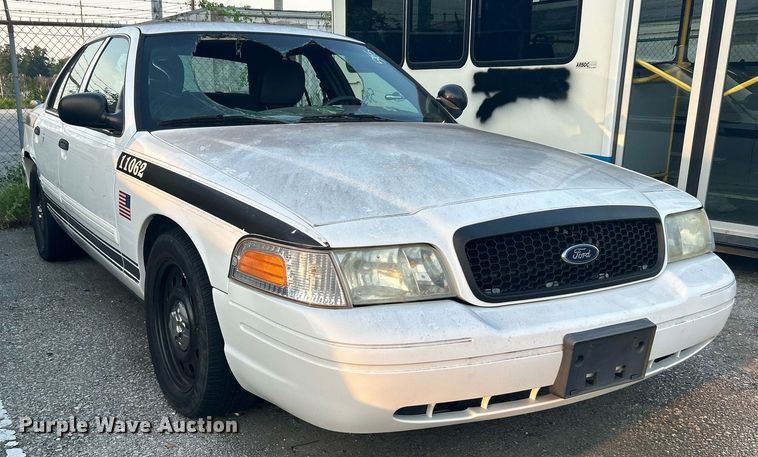 image for item MG9994 2011 Ford Crown Victoria Police Interceptor
