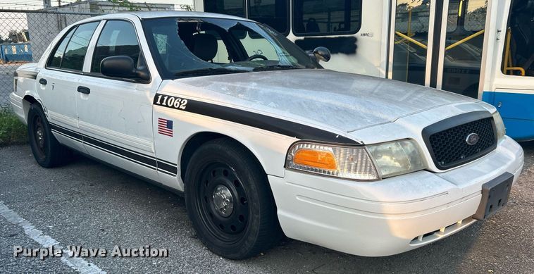 image for item MG9994 2011 Ford Crown Victoria Police Interceptor