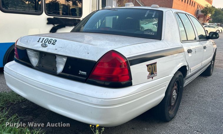 image for item MG9994 2011 Ford Crown Victoria Police Interceptor