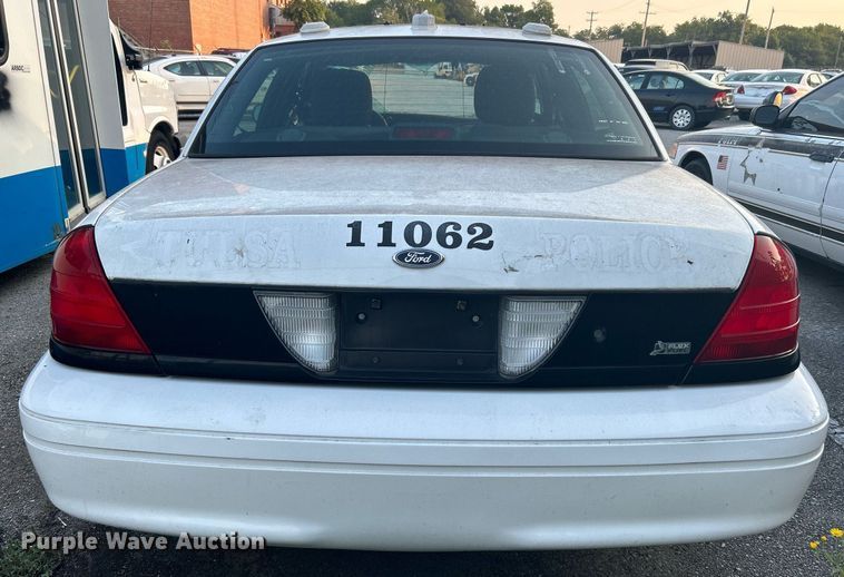 image for item MG9994 2011 Ford Crown Victoria Police Interceptor