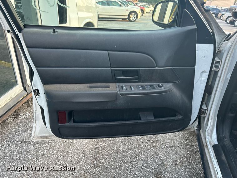 image for item MG9994 2011 Ford Crown Victoria Police Interceptor