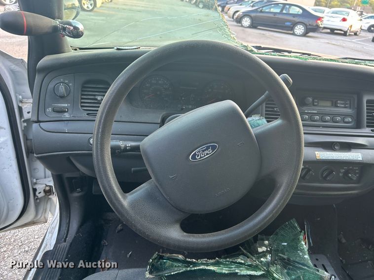 image for item MG9994 2011 Ford Crown Victoria Police Interceptor