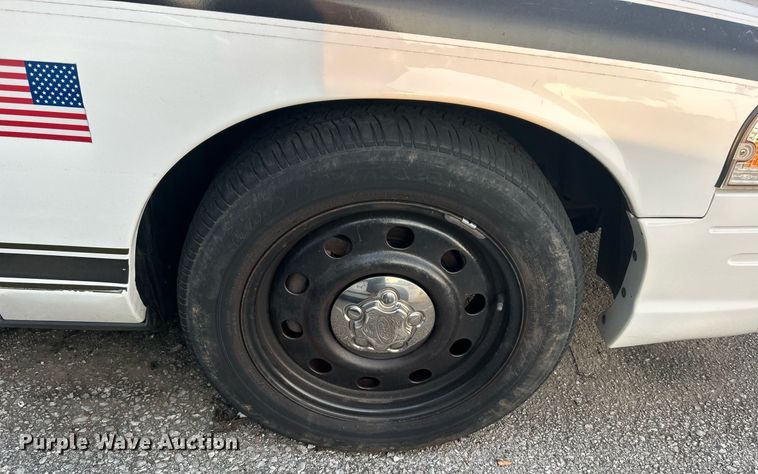 image for item MG9994 2011 Ford Crown Victoria Police Interceptor