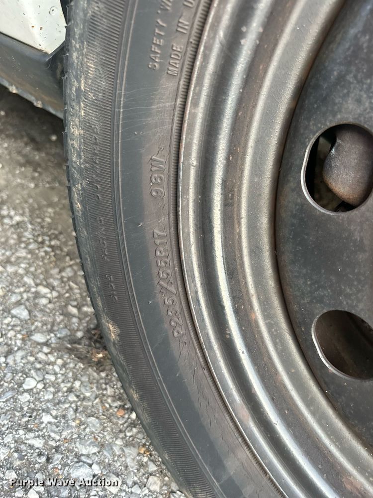 image for item MG9994 2011 Ford Crown Victoria Police Interceptor