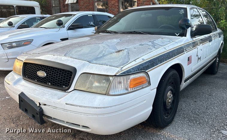 image for item MG9995 2005 Ford Crown Victoria Police Interceptor