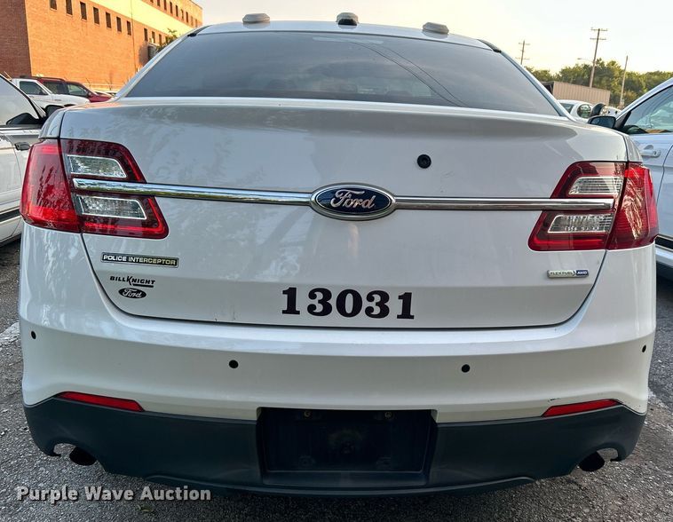 image for item MG9996 2013 Ford Taurus Police Interceptor