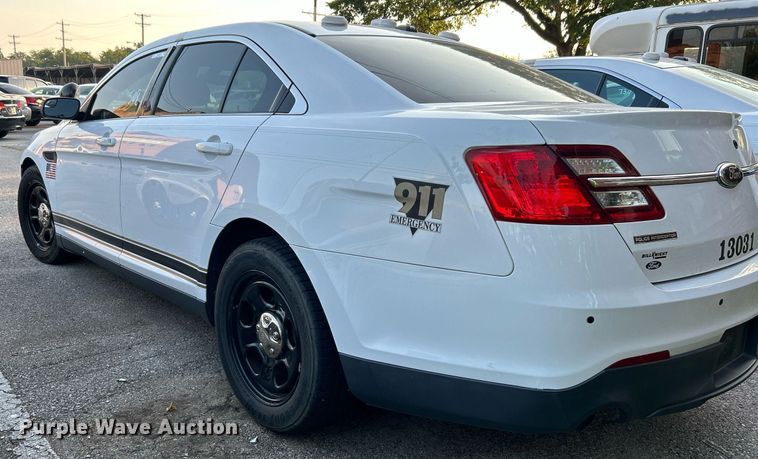 image for item MG9996 2013 Ford Taurus Police Interceptor
