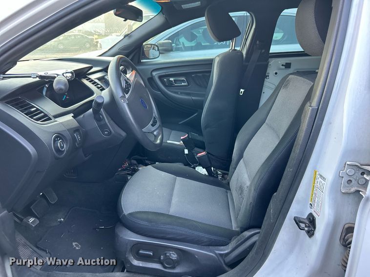 image for item MG9996 2013 Ford Taurus Police Interceptor