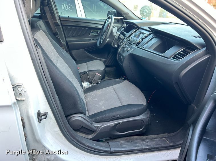 image for item MG9996 2013 Ford Taurus Police Interceptor