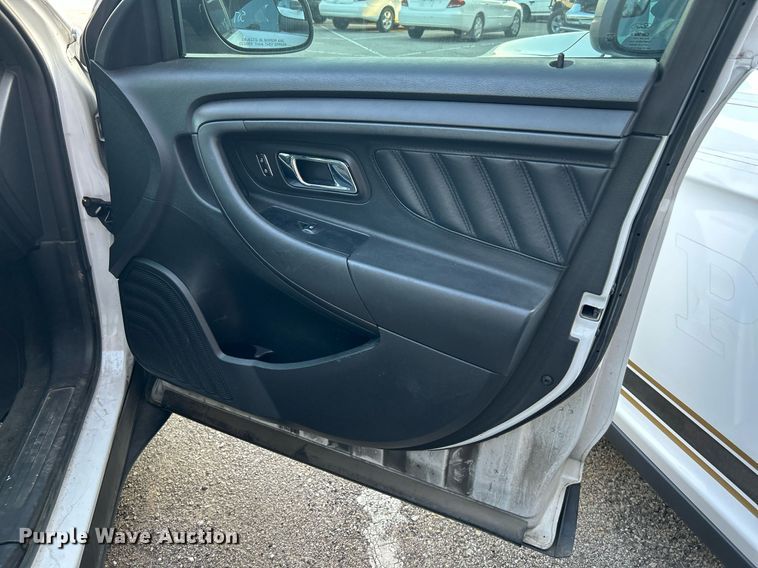 image for item MG9996 2013 Ford Taurus Police Interceptor