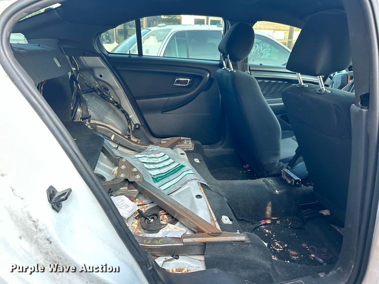 image for item MG9996 2013 Ford Taurus Police Interceptor