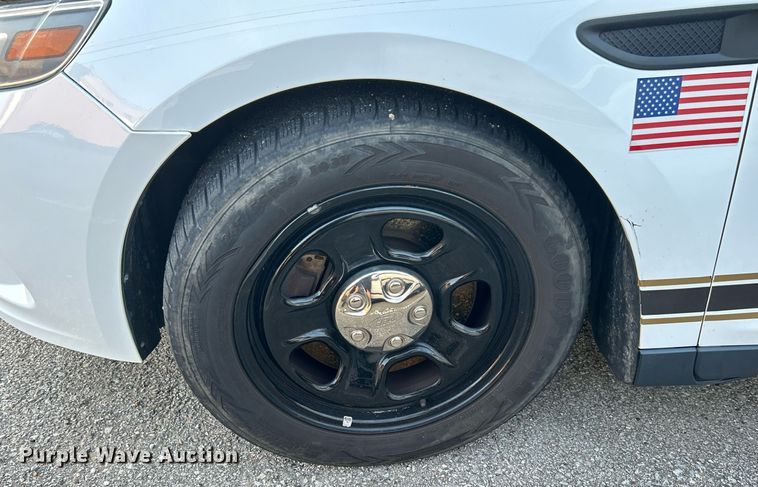 image for item MG9996 2013 Ford Taurus Police Interceptor