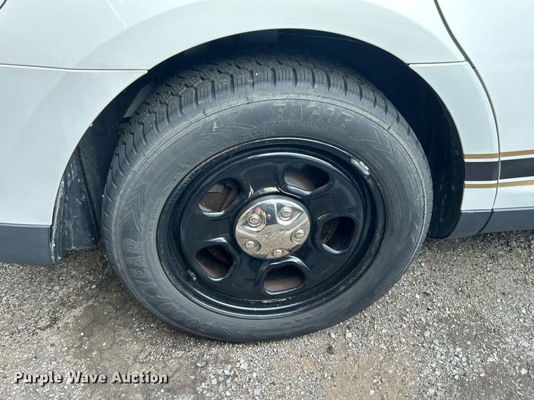 image for item MG9996 2013 Ford Taurus Police Interceptor