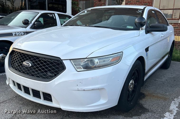 image for item MG9997 2014 Ford Taurus Police Interceptor