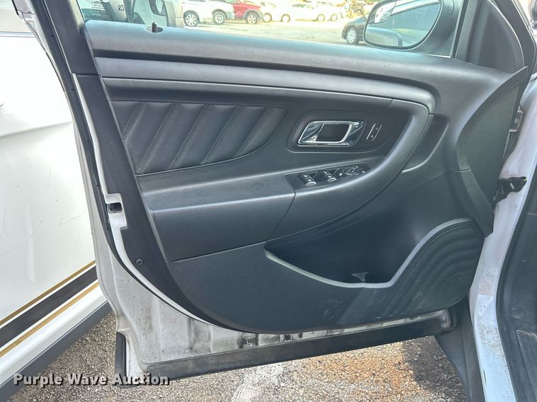 image for item MG9997 2014 Ford Taurus Police Interceptor