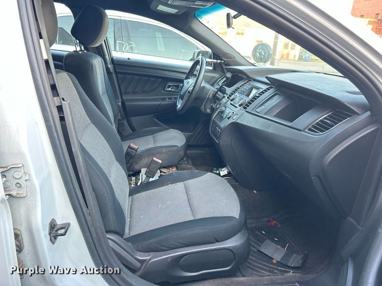 image for item MG9997 2014 Ford Taurus Police Interceptor